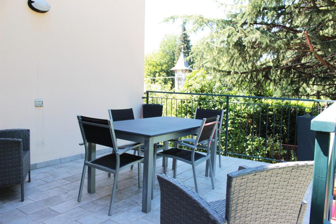 Ferienwohnung Casa Di Princi Brunate Exterior foto