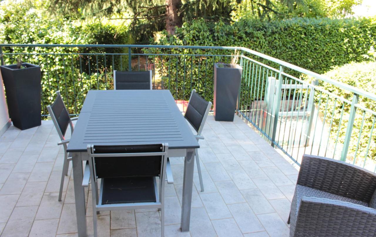 Ferienwohnung Casa Di Princi Brunate Exterior foto